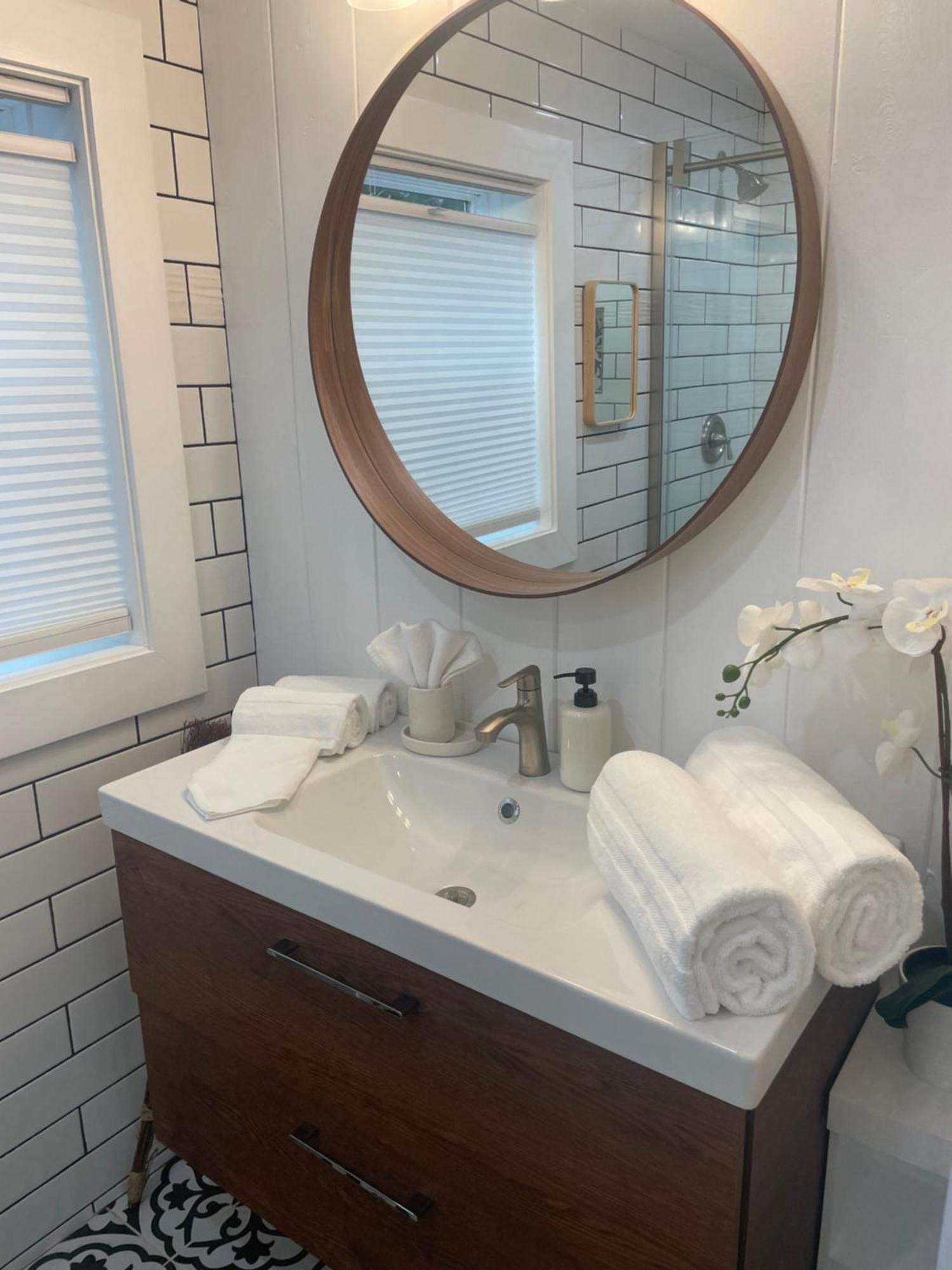 Shares Courtyard Luxury Apt - New! روكليدج المظهر الخارجي الصورة
